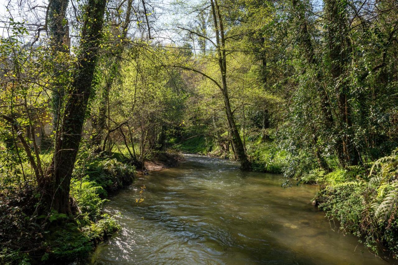 Quinta De Mouraes Casa Dos Rododendros Vendégház Lever Kültér fotó
