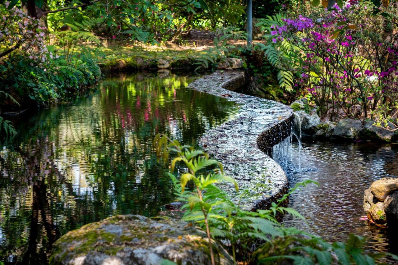 Quinta De Mouraes Casa Dos Rododendros Vendégház Lever Kültér fotó