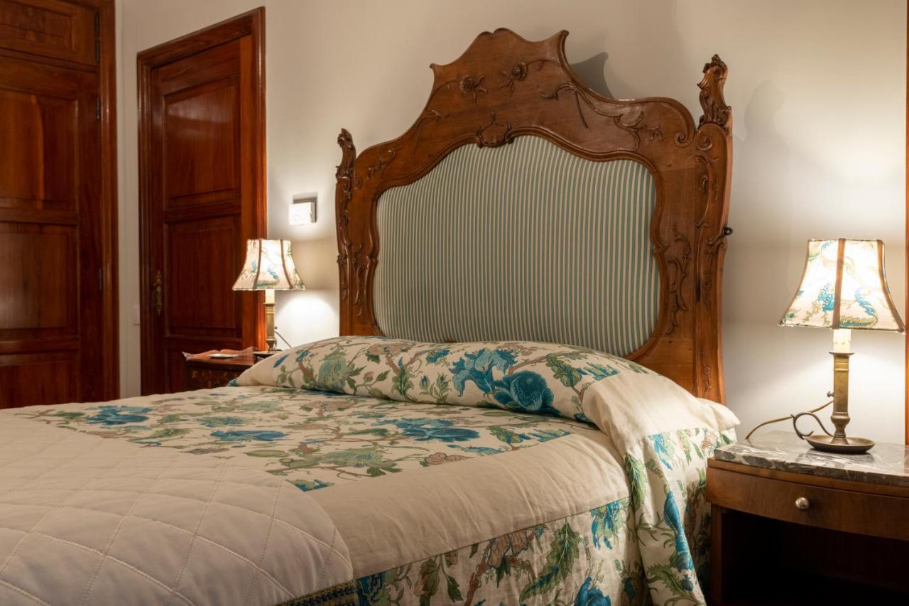 Quinta De Mouraes Casa Dos Rododendros Vendégház Lever Kültér fotó