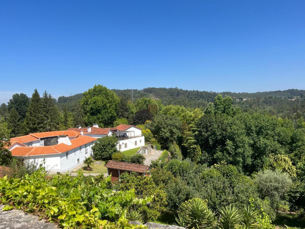 Quinta De Mouraes Casa Dos Rododendros Vendégház Lever Kültér fotó